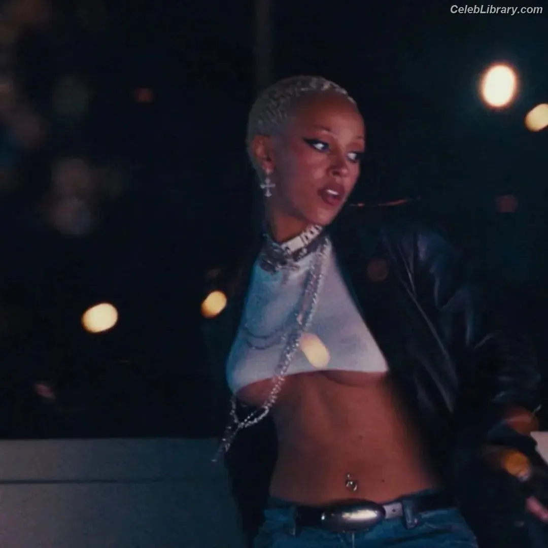 Doja Cat photo 24 of 1963