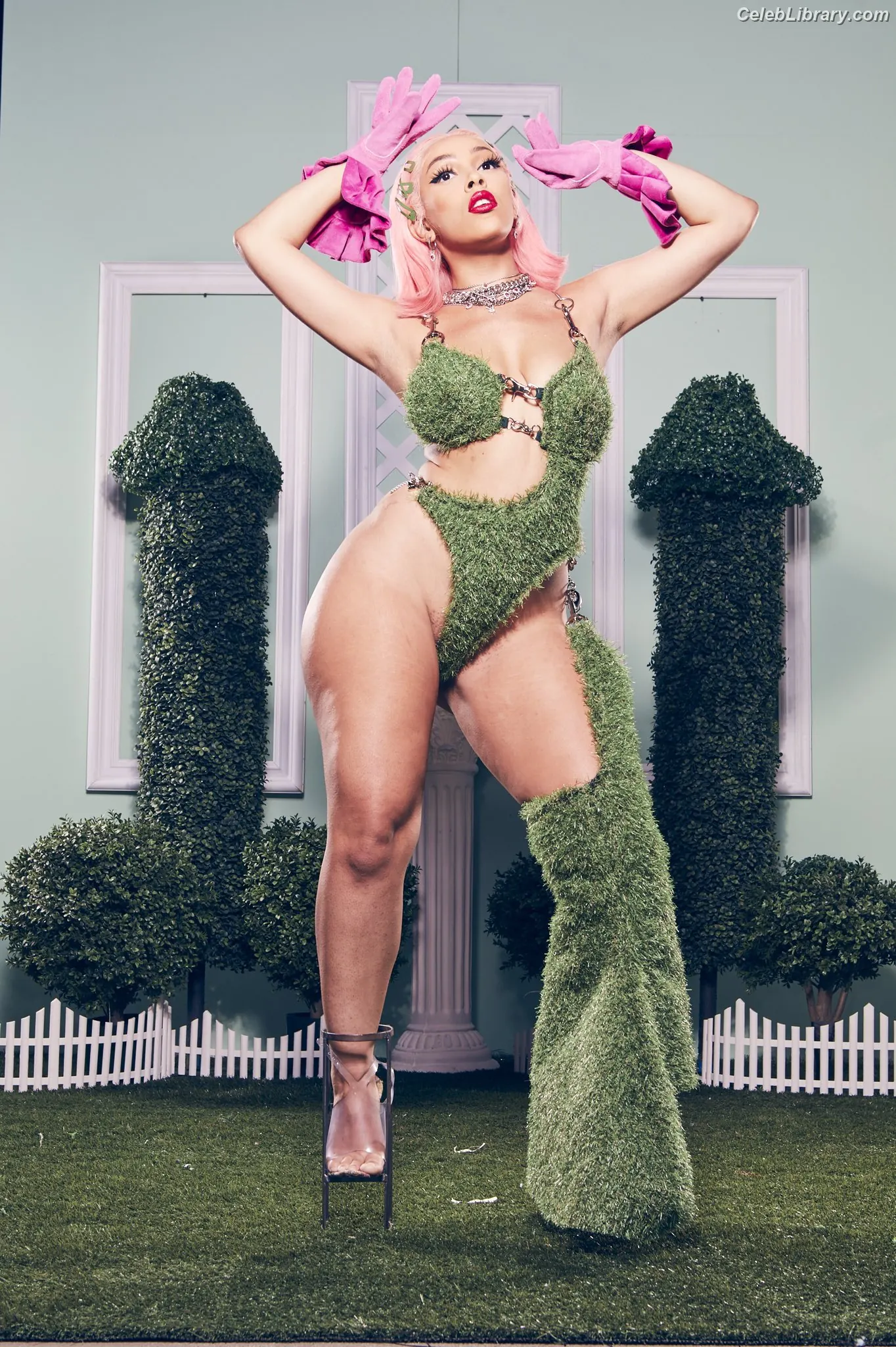 Doja Cat photo 13 of 1963
