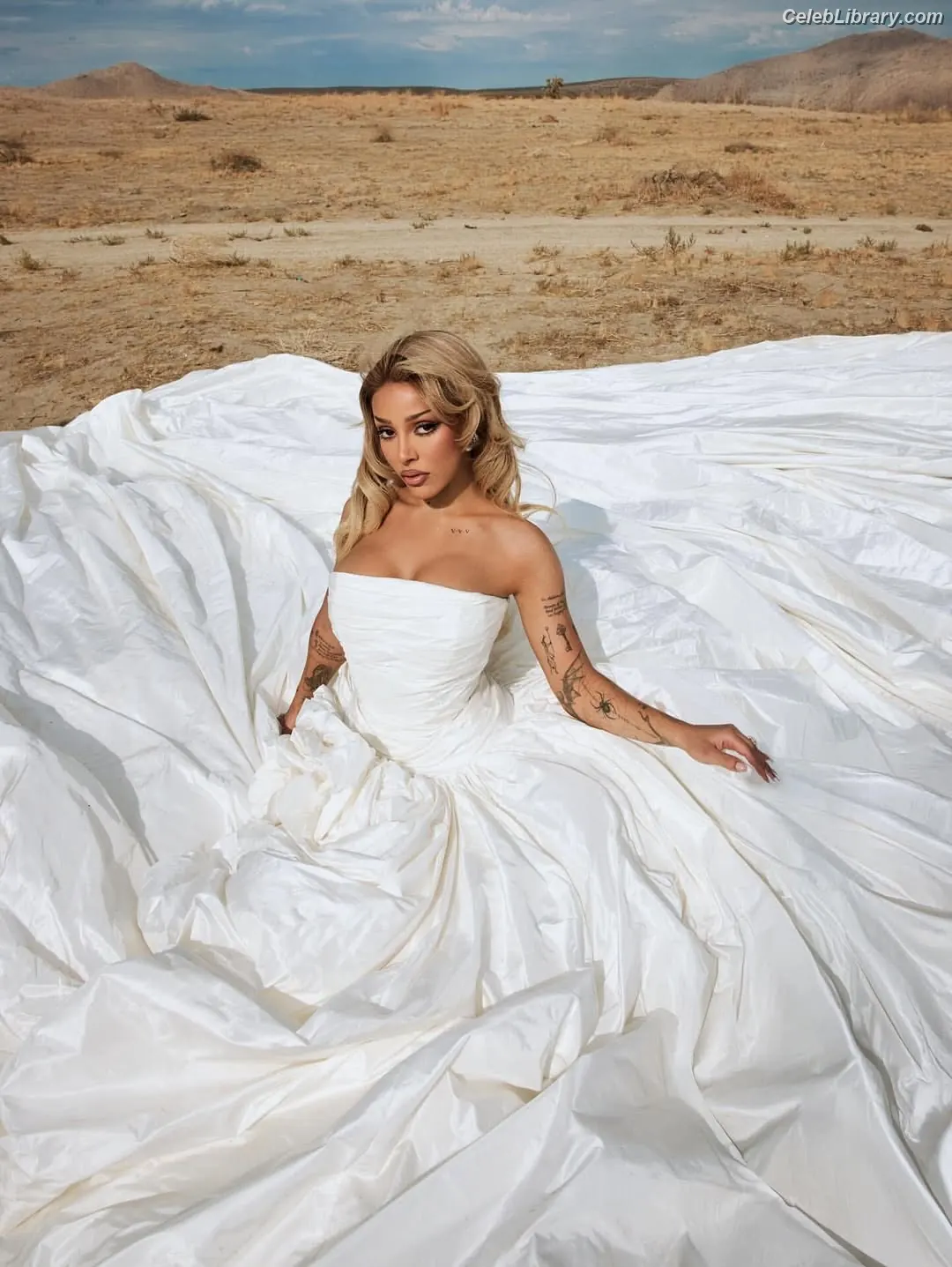 Doja Cat photo 10 of 1963