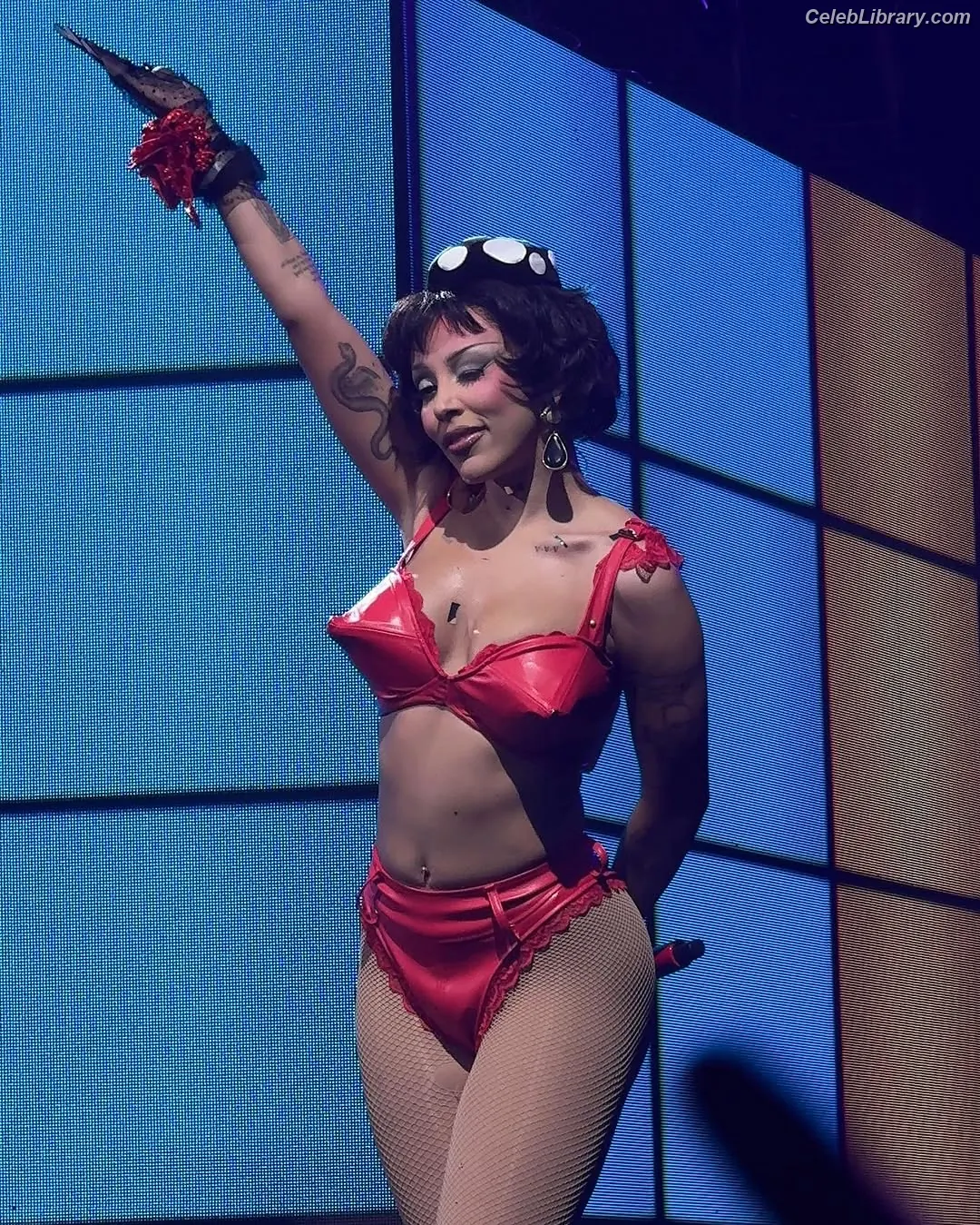 Doja Cat photo 3 of 1963