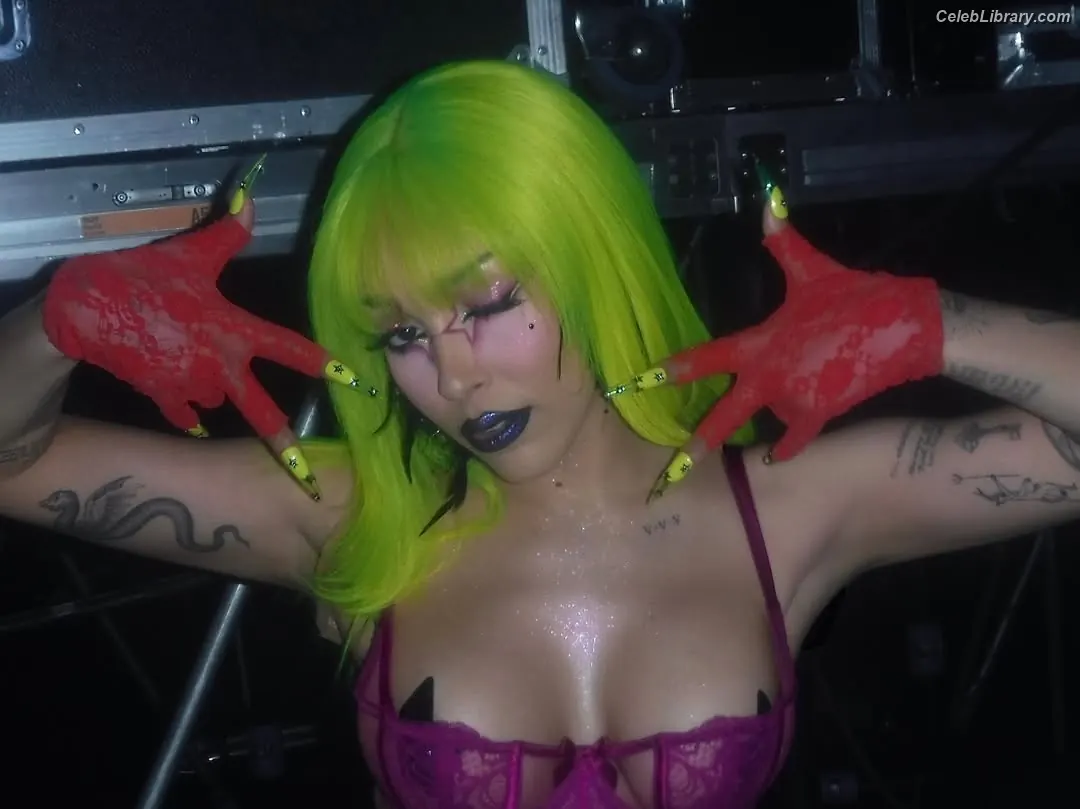 Doja Cat photo 11 of 1963