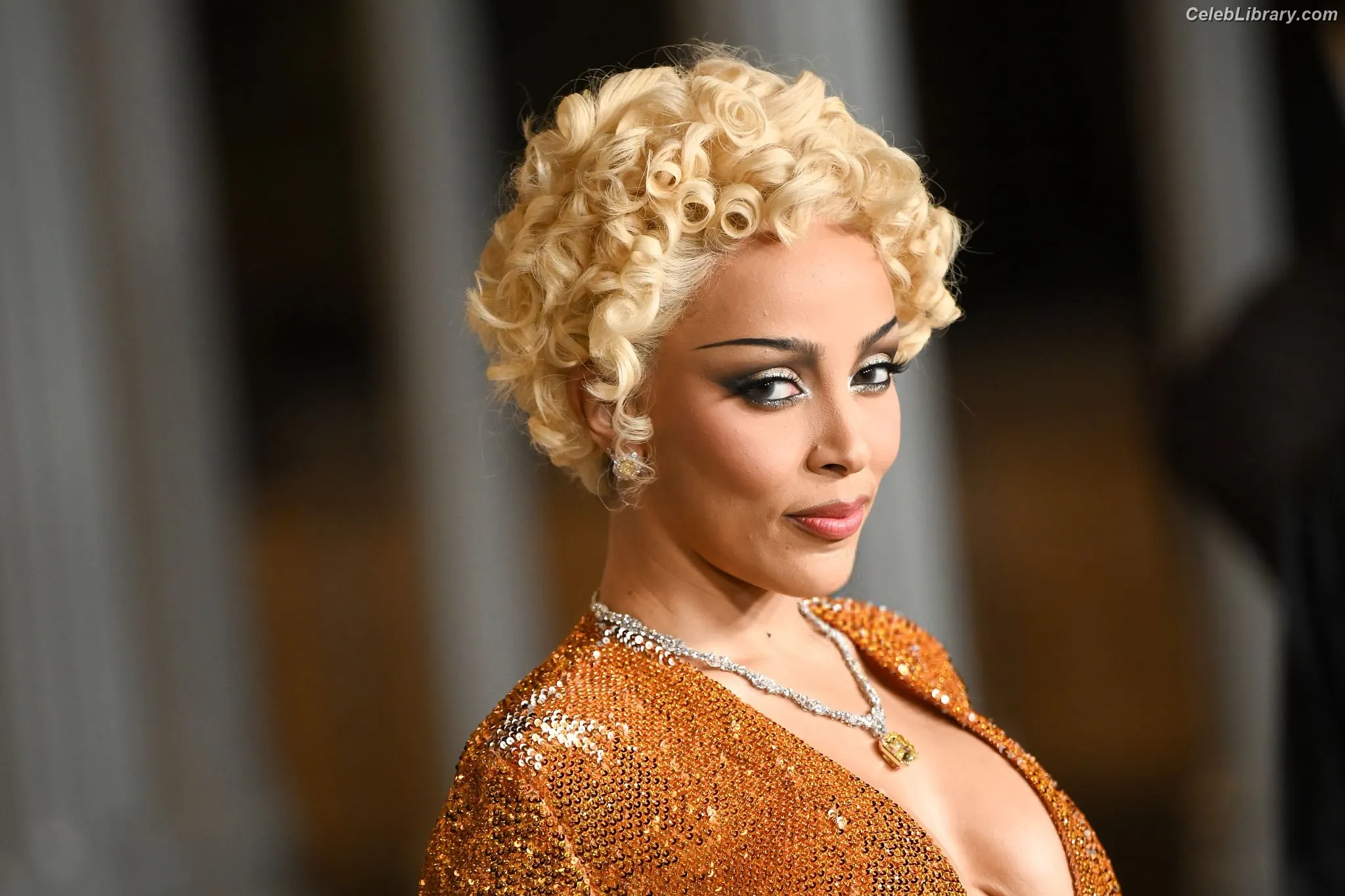 Doja Cat photo 2 of 1963