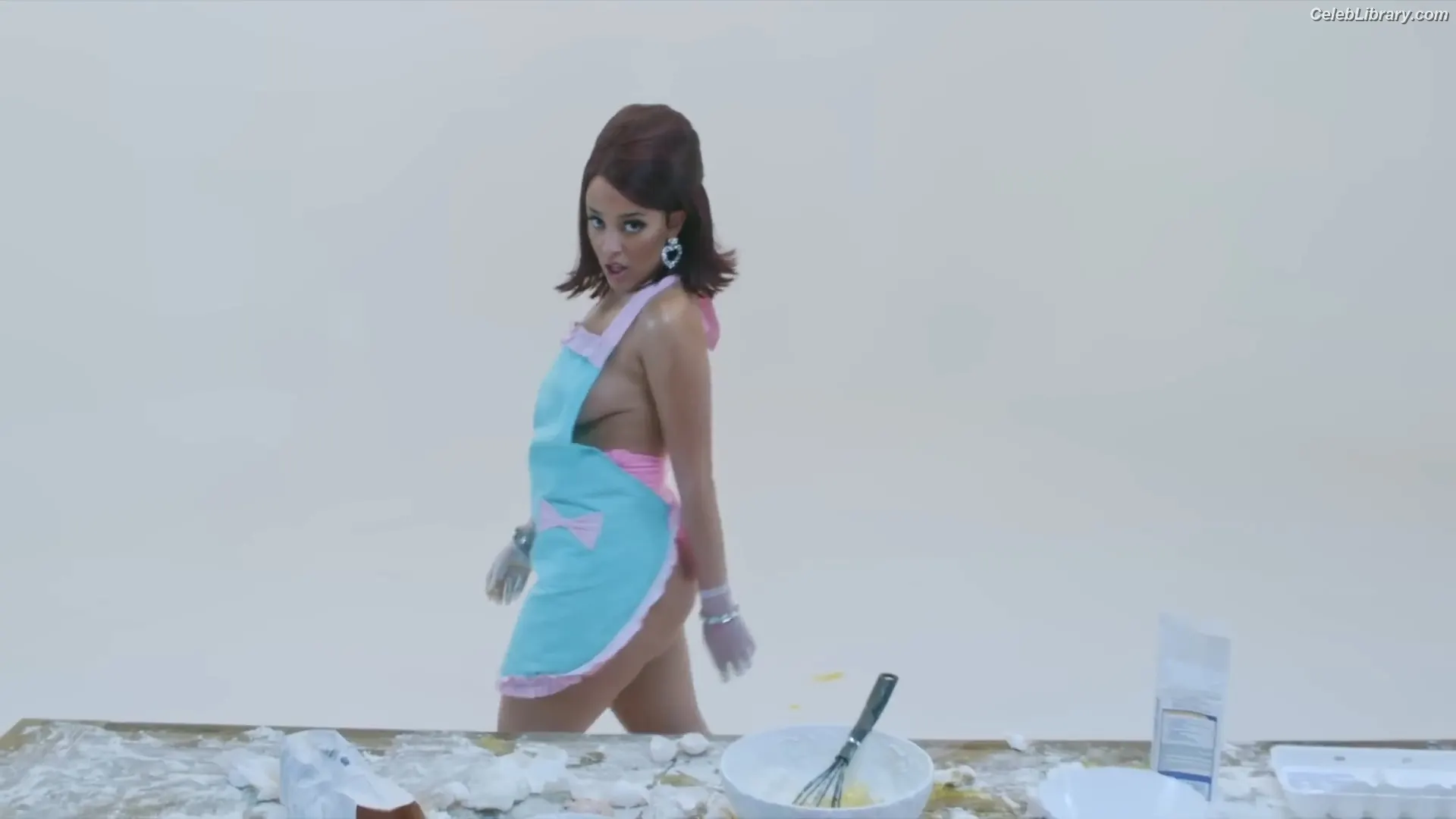 Doja Cat photo 4 of 1963
