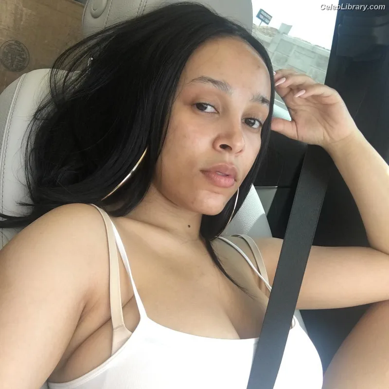 Doja Cat photo 11 of 1960