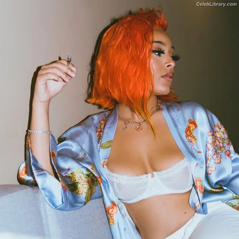 Doja Cat photo 11 of 1960