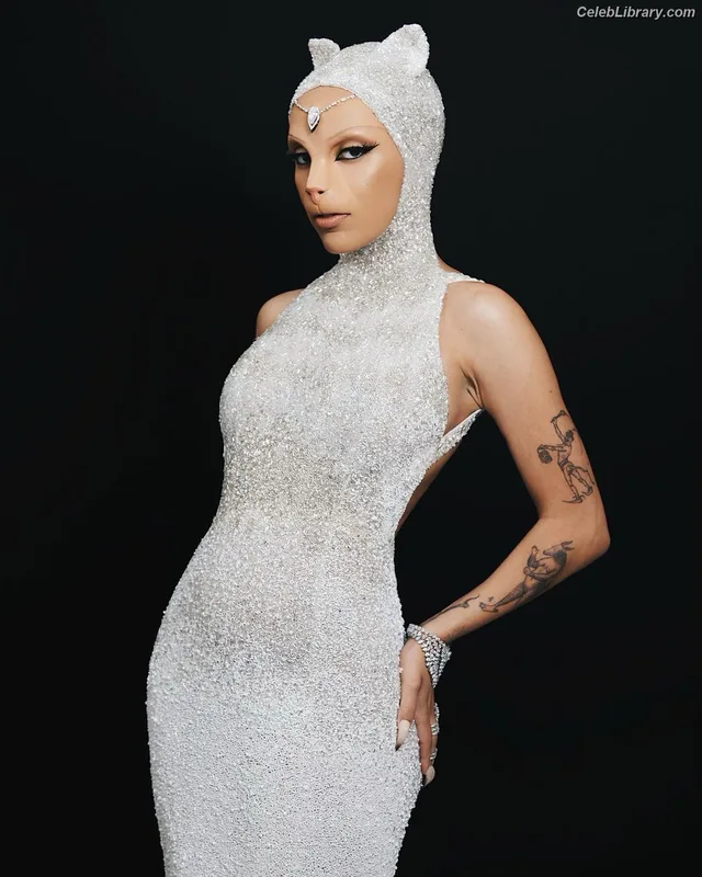 Doja Cat photo 3 of 1960