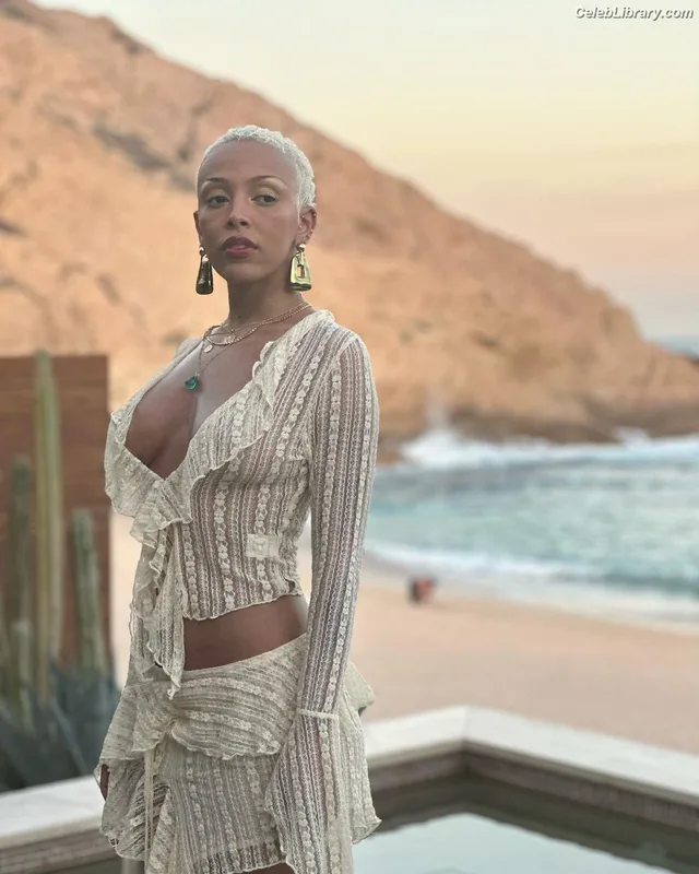 Doja Cat photo 13 of 1960