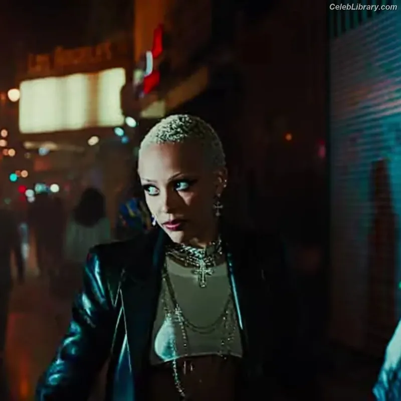 Doja Cat photo 22 of 1960