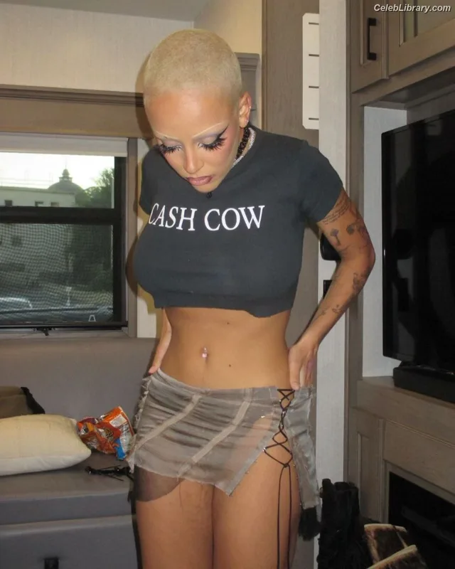 Doja Cat photo 18 of 1960