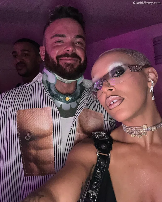 Doja Cat photo 19 of 1960