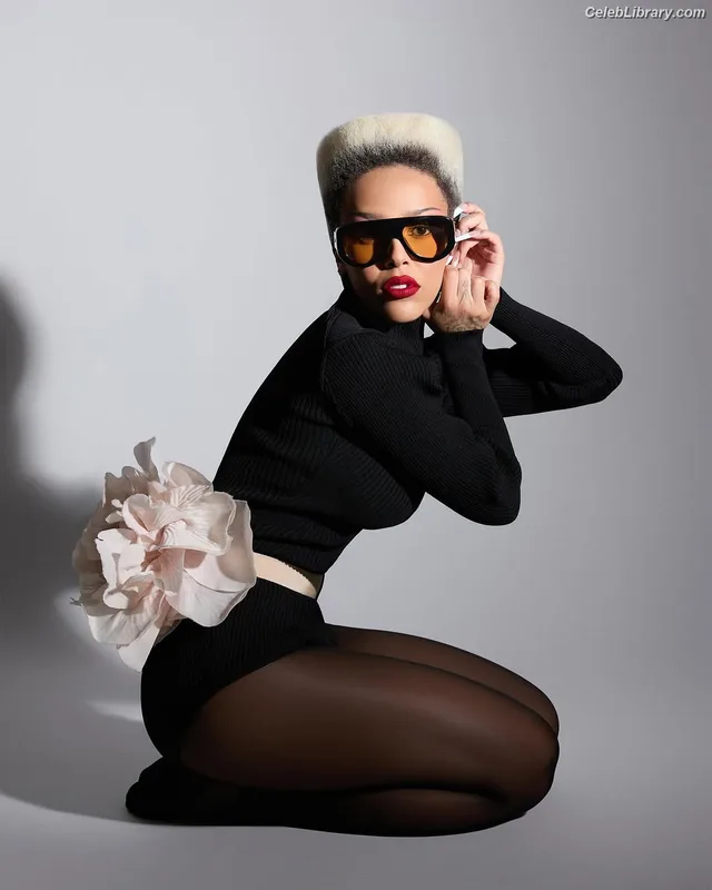 Doja Cat photo 14 of 1960
