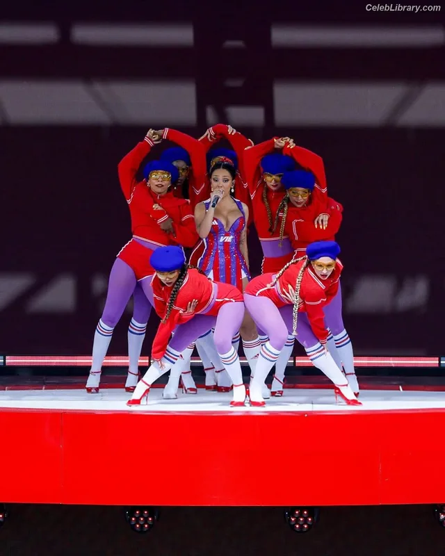 Doja Cat photo 12 of 1960