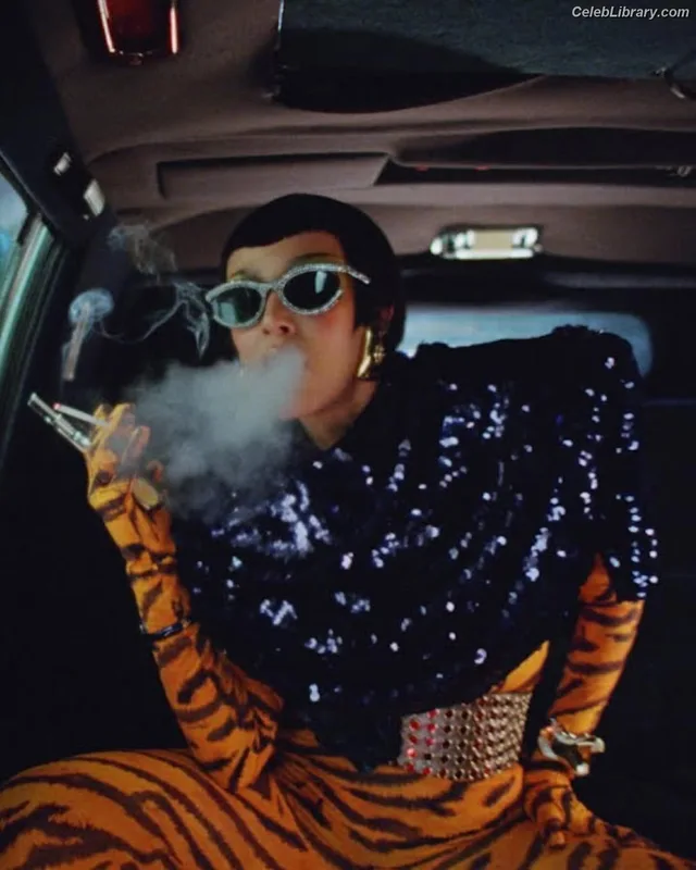 Doja Cat photo 16 of 1960