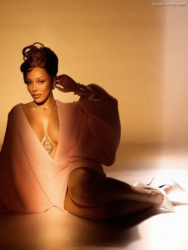 Doja Cat photo 12 of 1960
