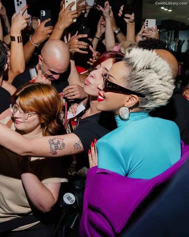 Doja Cat photo 15 of 1960