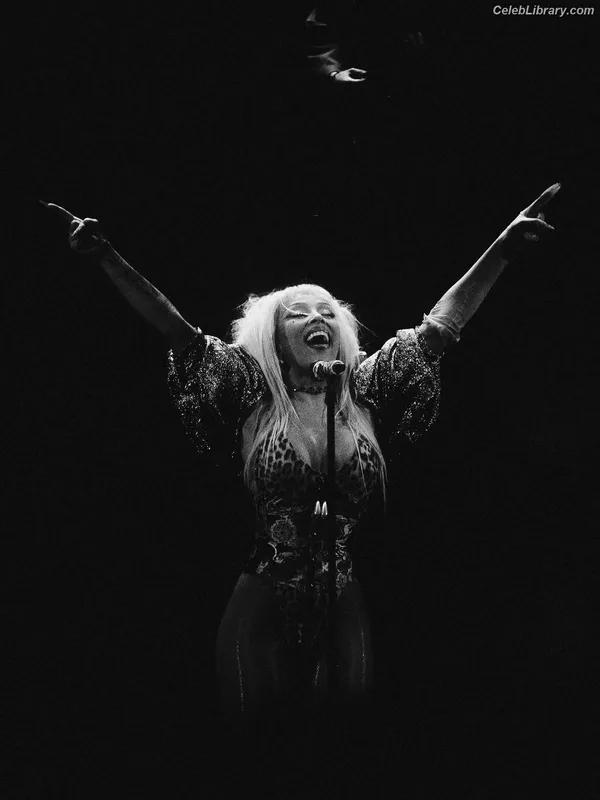 Doja Cat photo 22 of 1960