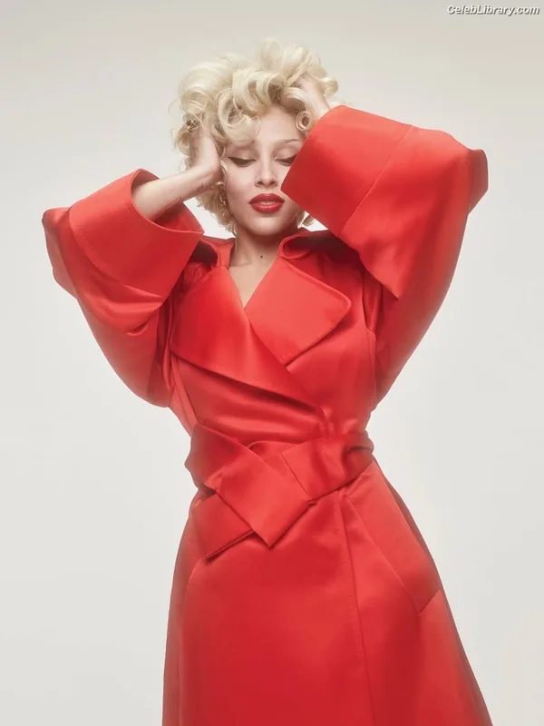 Doja Cat photo 4 of 1960