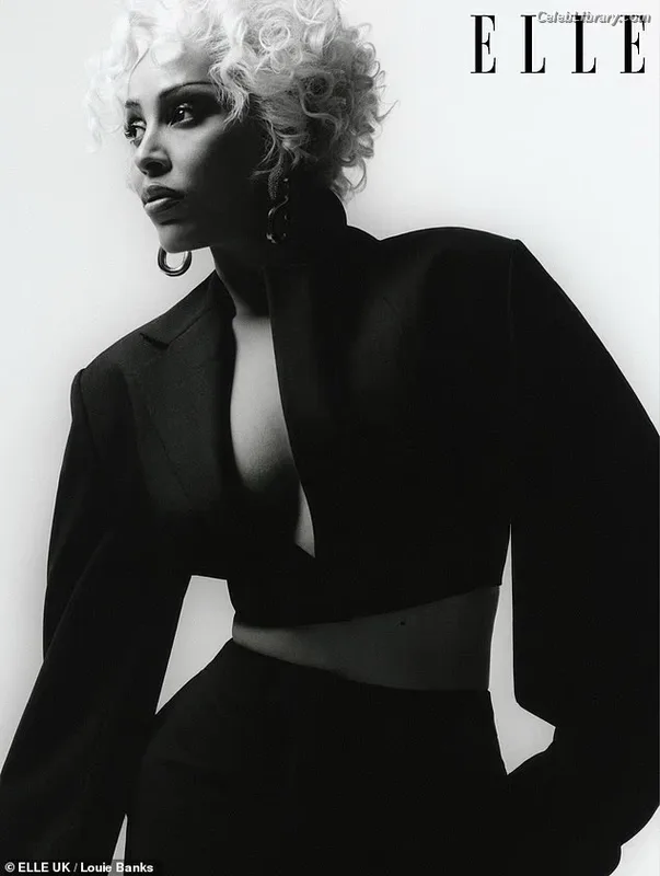 Doja Cat photo 1 of 1960