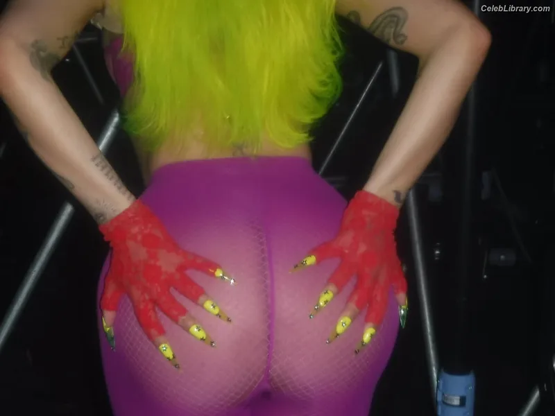 Doja Cat photo 7 of 1960