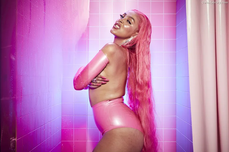 Doja Cat photo 4 of 1960