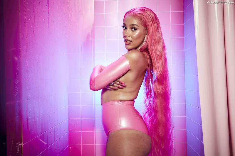 Doja Cat photo 8 of 1960