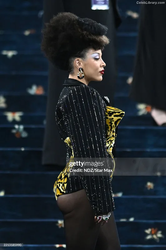 Doja Cat photo 4 of 1960