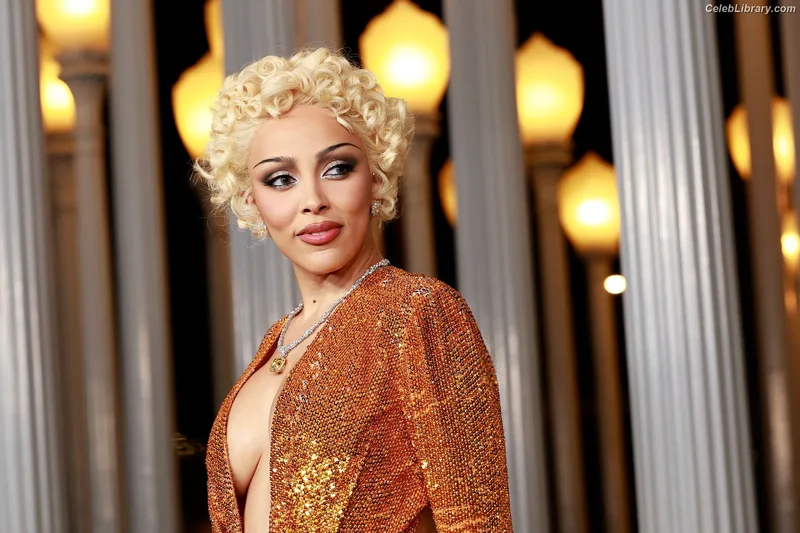 Doja Cat photo 18 of 1960