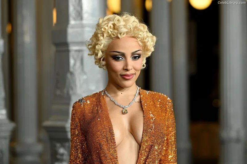 Doja Cat photo 23 of 1960