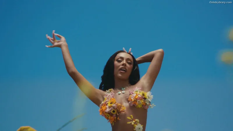Doja Cat photo 24 of 1960