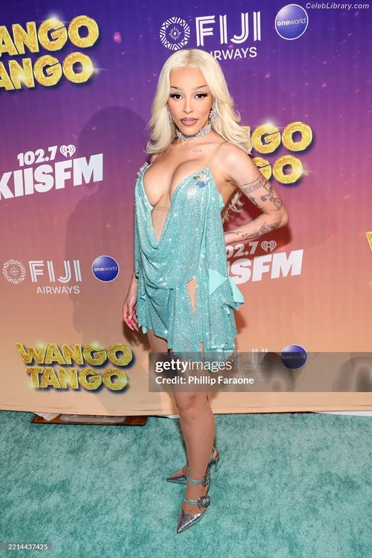 Doja Cat photo 13 of 1960