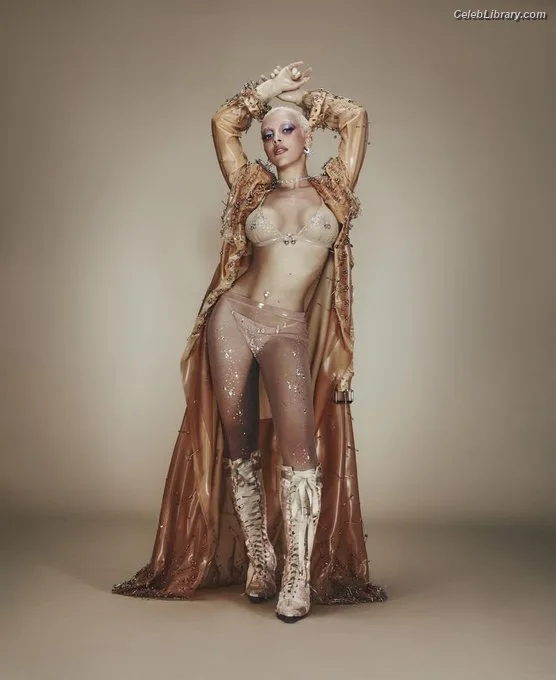Doja Cat photo 18 of 1960