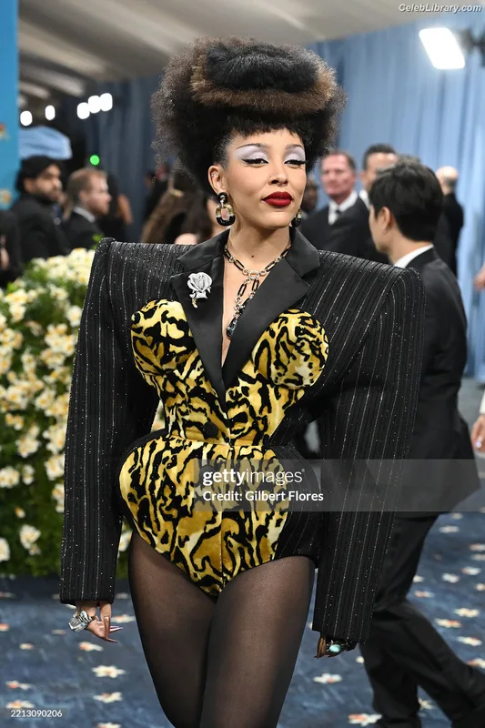 Doja Cat photo 10 of 1960