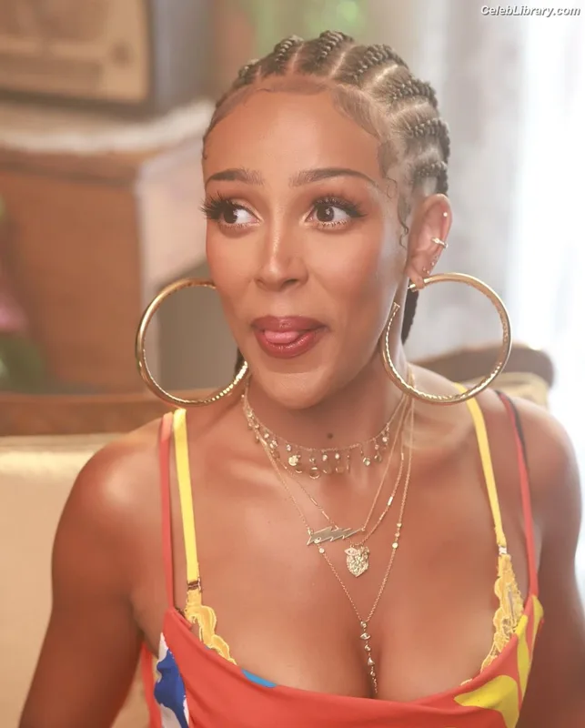 Doja Cat photo 6 of 1960
