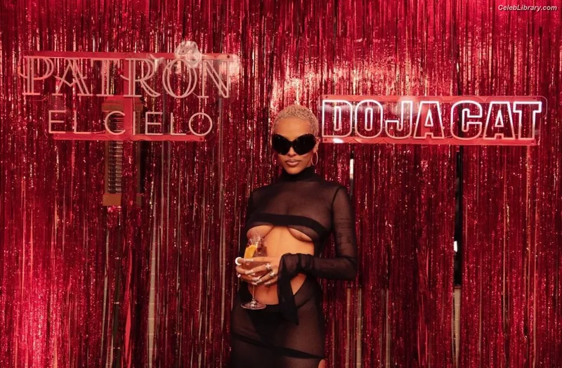 Doja Cat photo 14 of 1960