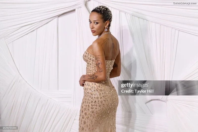 Doja Cat photo 16 of 1960