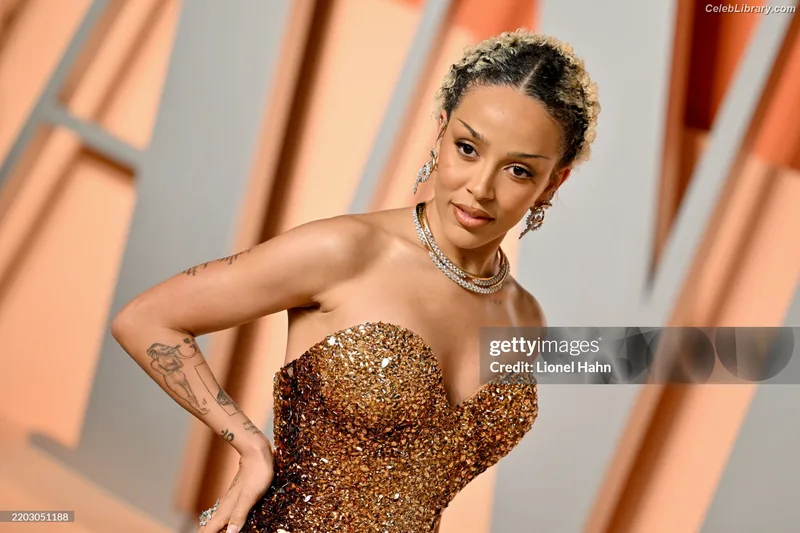 Doja Cat photo 22 of 1960