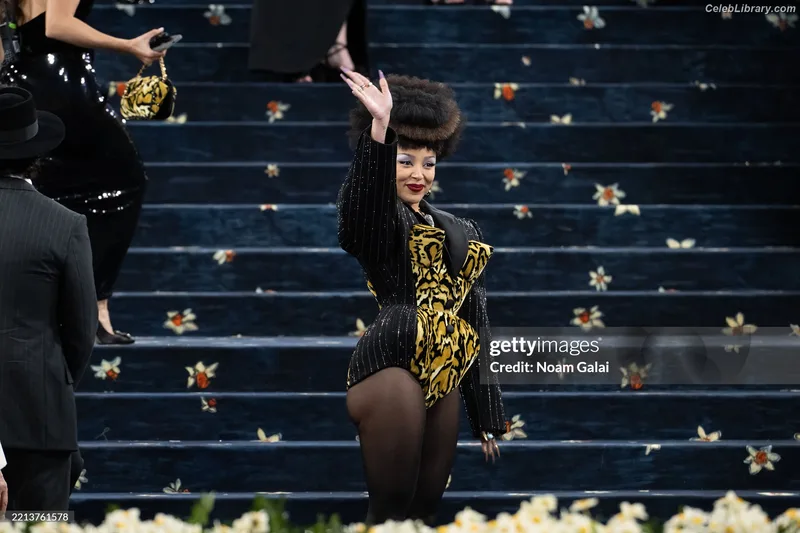 Doja Cat photo 18 of 1960