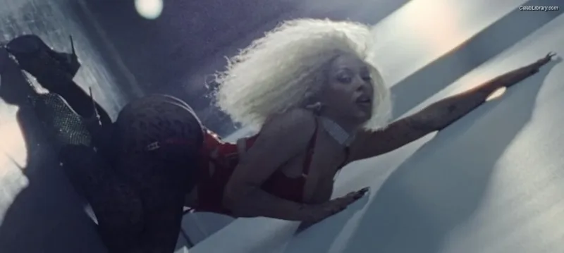 Doja Cat photo 11 of 1960