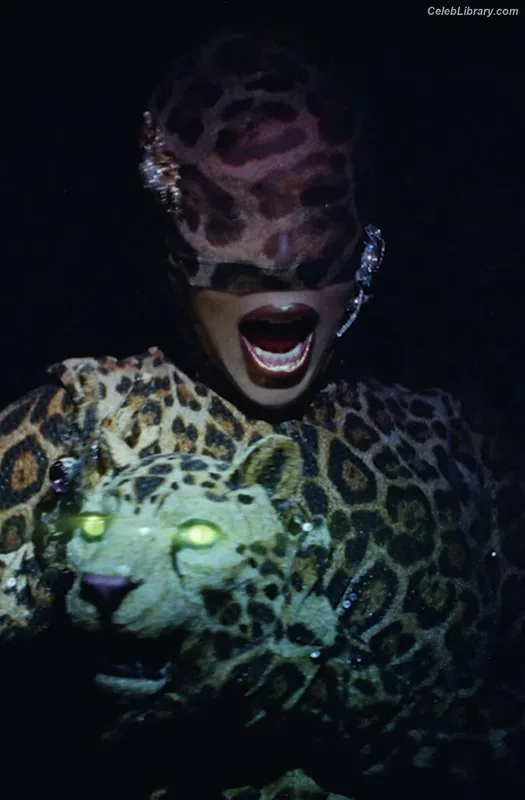 Doja Cat photo 18 of 1960