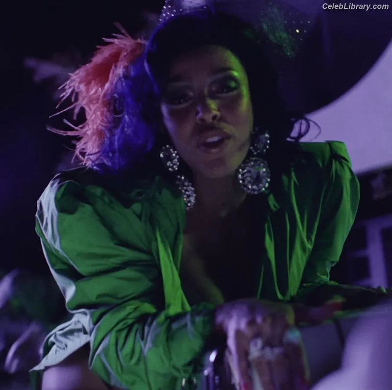Doja Cat photo 21 of 1960