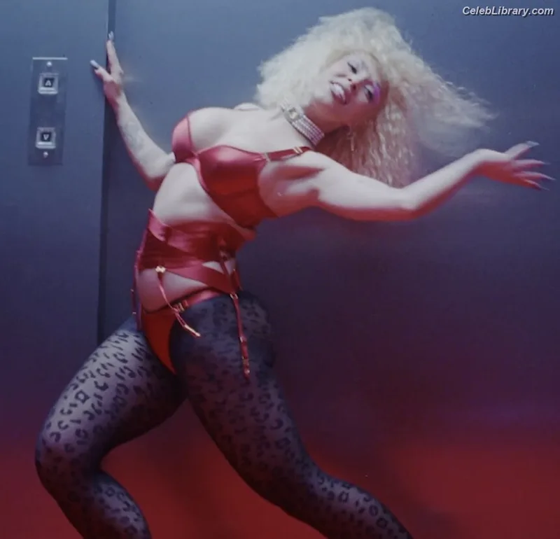 Doja Cat photo 24 of 1960