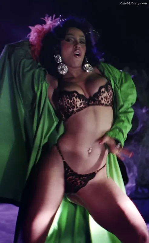 Doja Cat photo 8 of 1960
