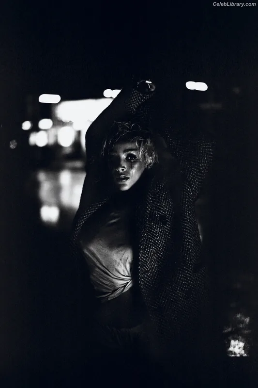 Doja Cat photo 18 of 1960