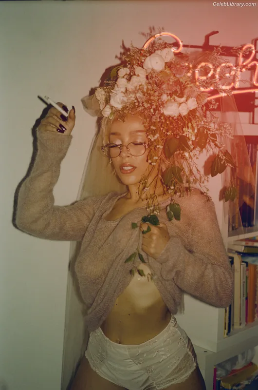 Doja Cat photo 21 of 1960