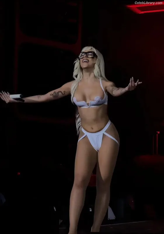Doja Cat photo 11 of 1960