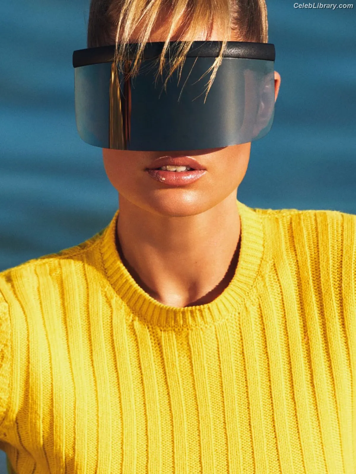 Doutzen Kroes photo 23 of 104