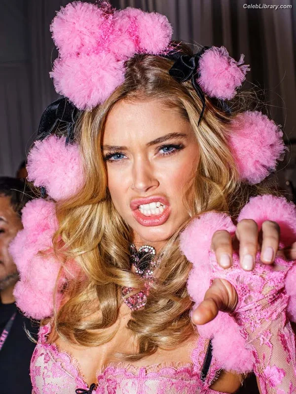 Doutzen Kroes photo 6 of 103