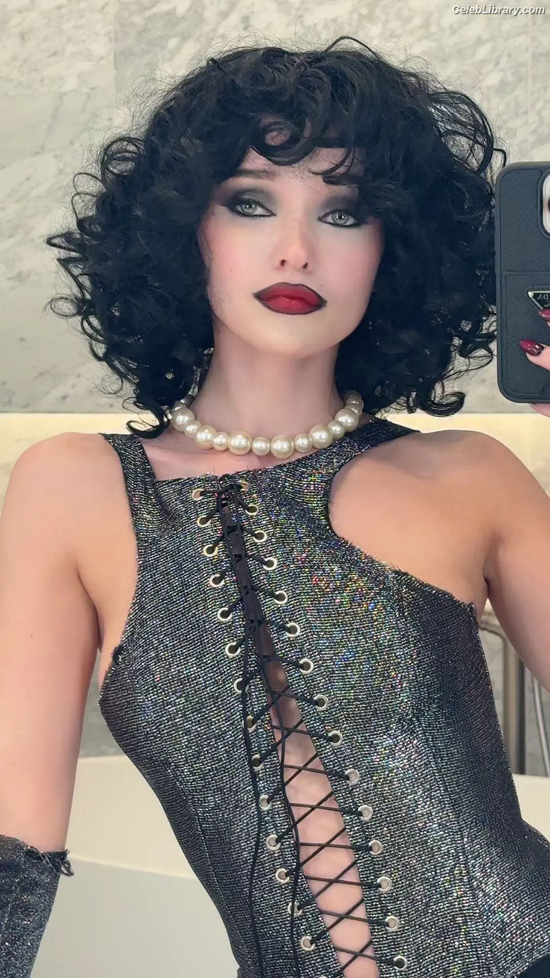 Dove Cameron photo 19 of 626
