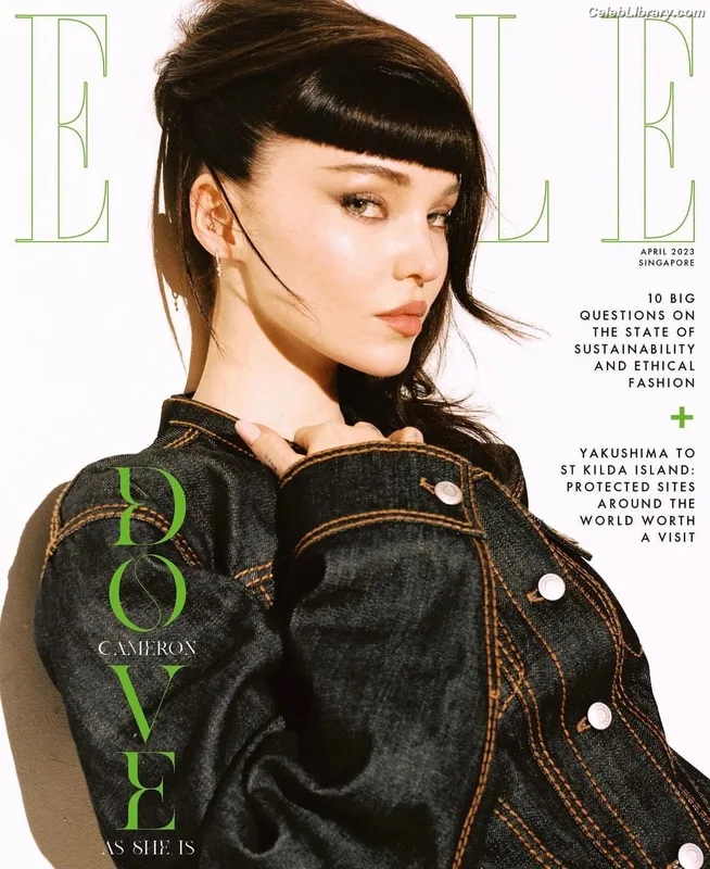 Dove Cameron photo 13 of 620
