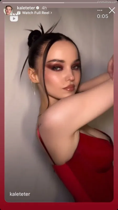 Dove Cameron photo 20 of 620